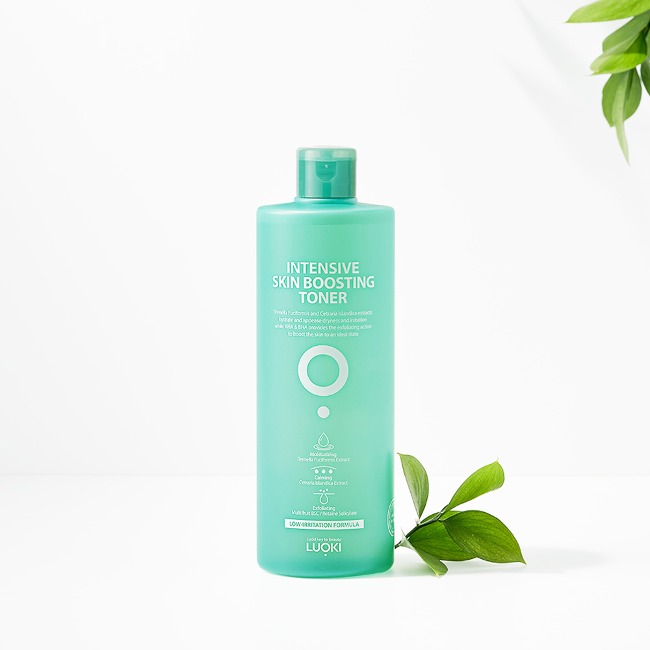 Official tall teal bottle of LUOKI Intensive Skin Boosting Toner.